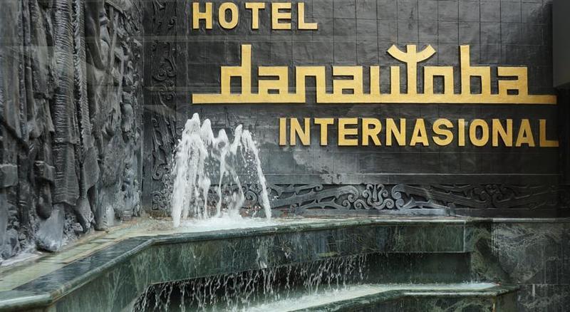 Danau Toba Hotel International Medan Luaran gambar